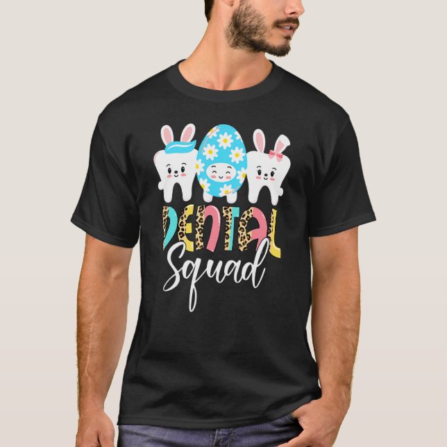 Camiseta Equipo Dental Conejitos Dientes Dulces Asistente D (Anverso)