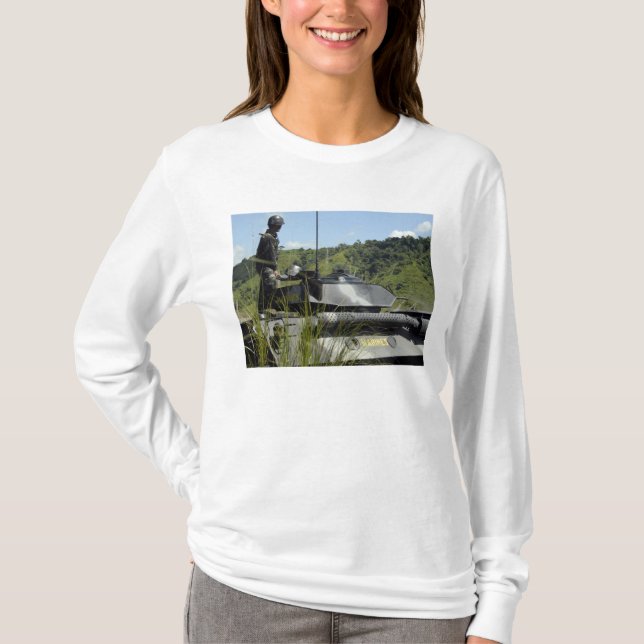 Camiseta Equipo Filipino de Aterrizaje de Batallones Marino (Anverso)