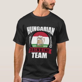 Camiseta Equipo húngaro de bebidas divertida Hungría bander