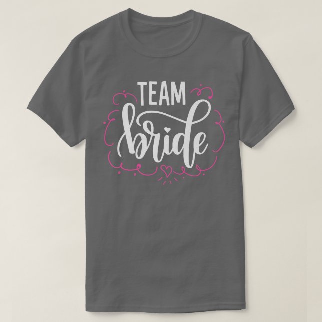Camiseta Equipo Novia  Corazón Rosa  (Diseño del anverso)