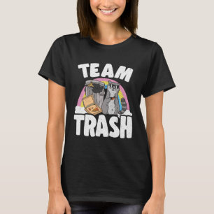 Camiseta Equipo Trash Can Garbage Panda Racoon Eating Pizza