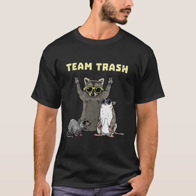 Camiseta Equipo Trash Opossum Raccoon Rat Animales Garbage  (Anverso)