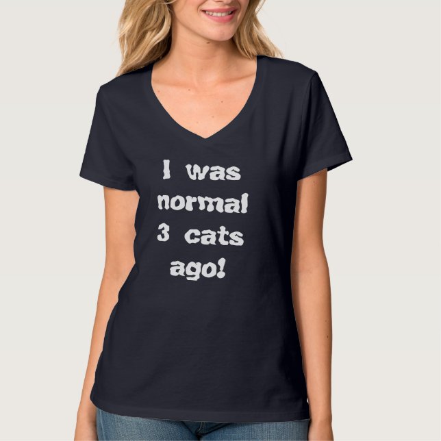 Camiseta Era hace 3 gatos normales (Anverso)