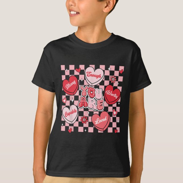 Camiseta Eres Amado Digno de Amor Corazón de Caramelo Profe (Anverso)