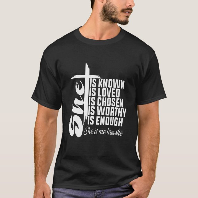 Camiseta Eres Conocida Como Ella Soy Yo Soy Ella Querida Ch (Anverso)