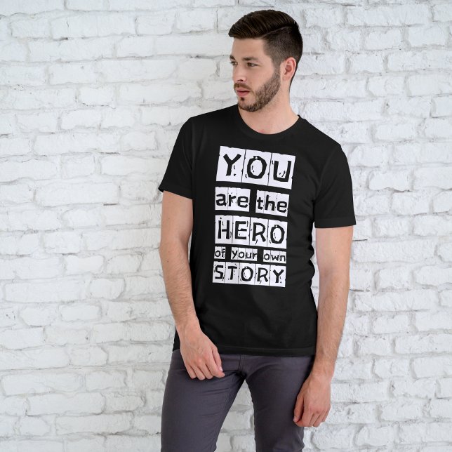 Camiseta Eres El Héroe De Tu Propia Declaración De Historia (Motivational Life Lesson Statement Black T-Shirt Grunge Distressed Typography Stylish )