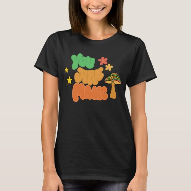 Camiseta Eres Mágico - Hongo Groovy (Anverso)
