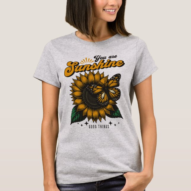 Camiseta Eres Sol - Girasol y Mariposa  (Anverso)
