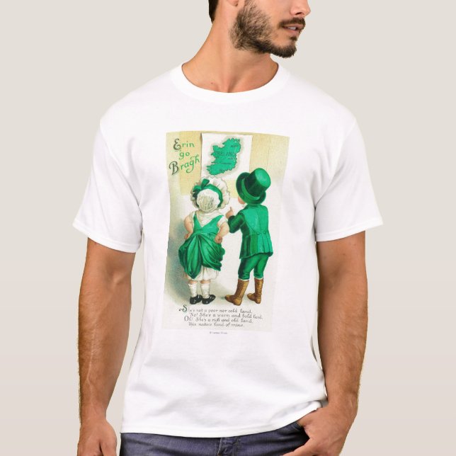 Camiseta Erin va los pares de Bragh que miran el mapa de (Anverso)