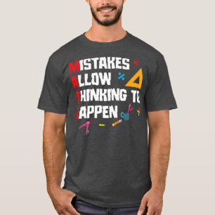 Camiseta Errores matemáticos permiten que el pensamiento oc