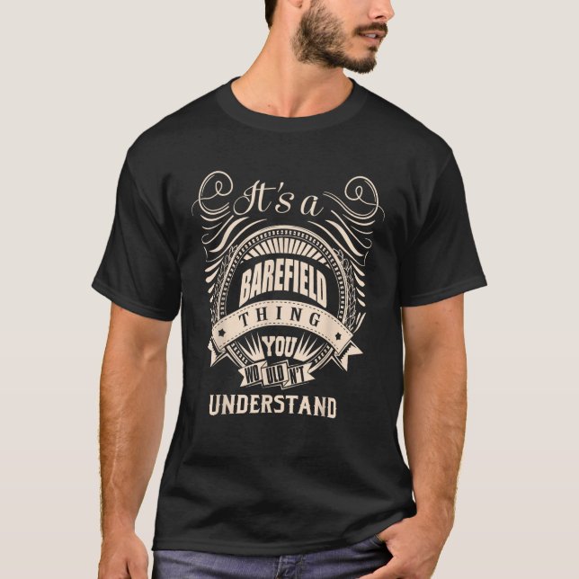 Camiseta Es algo de BAREFIELD Regalos (Anverso)