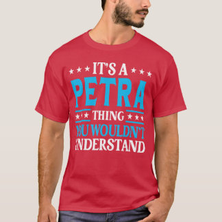 Camiseta Es algo que Petra no entendería Chica llamada Petr