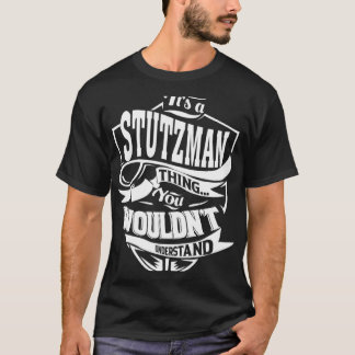 Camiseta Es algo STUTZMAN