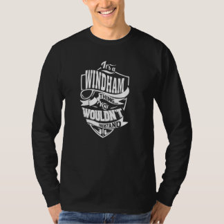 Camiseta Es algo WINDHAM