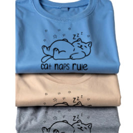Camiseta Es Amante de Gatos de Hora de la Siesta