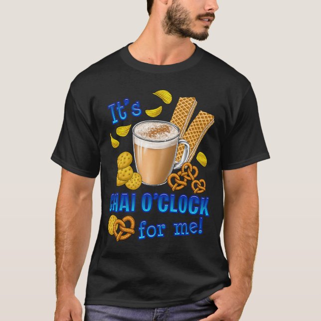 Camiseta Es Chai O Clock Café Bebida De Té (Anverso)