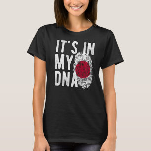 Camiseta Es curioso que esté en mi ADN Bandera japonesa Pri
