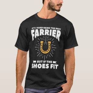 Camiseta Es difícil ser el mejor ferry pero si los zapatos