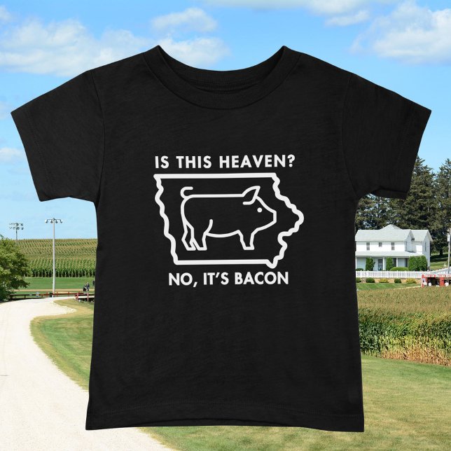 Camiseta ¿Es El Cielo? No, es Bacon divertido. (Funny bacon shirt.  Looks great on multiple apparel types, colors and sizes. )
