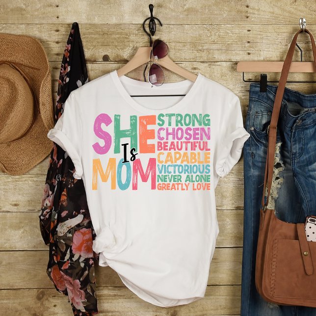 Camiseta Es el día de la madre de mamá (Subido por el creador)