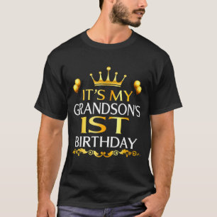 Camiseta Es el primer cumpleaños de mi nieto Feliz cumpleañ
