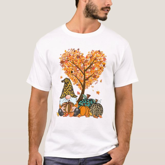 Camiseta Es Fall Y'all Cute Gnomes Pumpkin Autumn Tree Fa (Anverso)