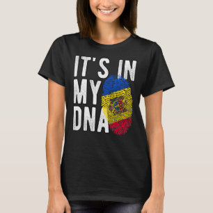 Camiseta Es gracioso en mi ADN Bandera Moldavia Huella digi