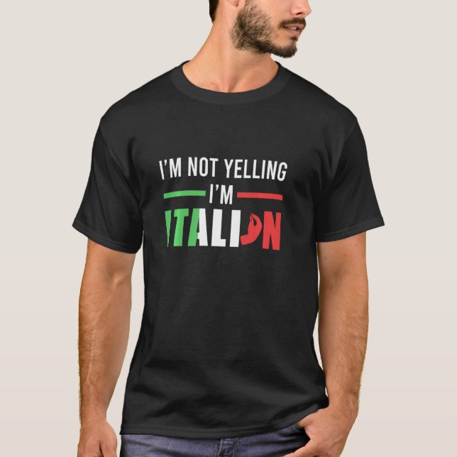 Camiseta Es gracioso que no esté gritando bandera italiana  (Anverso)