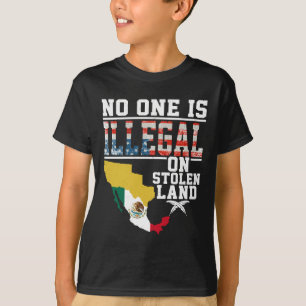 Camiseta Es Ilegal En Los Regalos De Tierra Robados Nativos