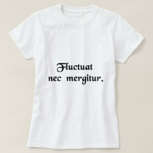 Camiseta Es lanzado por las ondas pero no se hunde