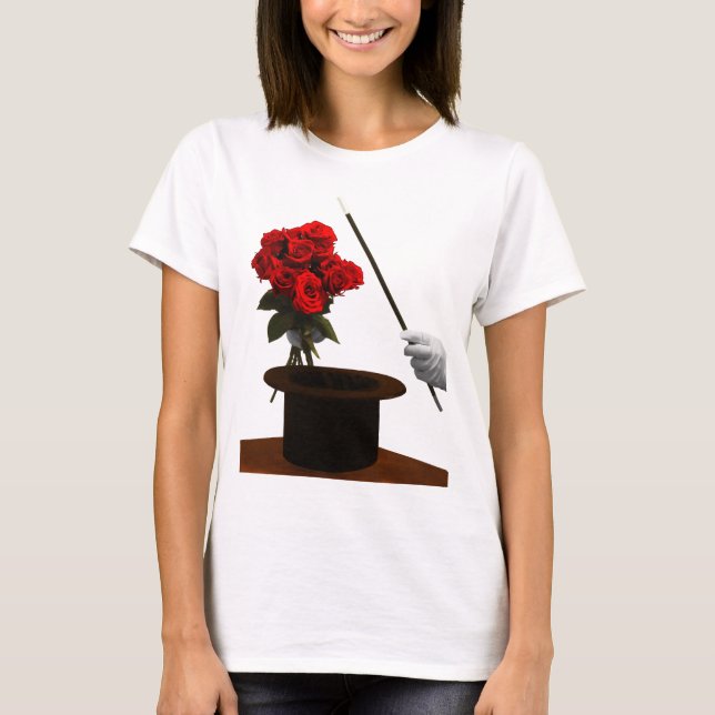 Camiseta Es magia, Gorra y Bouquet (Anverso)