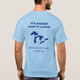 Camiseta ¡Es más grande de lo que parece! Surfing de los Gr
