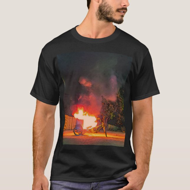 Camiseta Es más que un paseo... (Anverso)