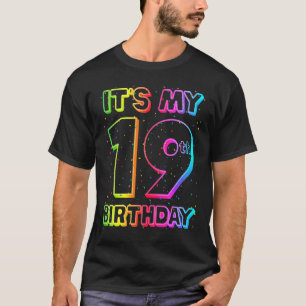 Camiseta Es mi cumpleaños número 19