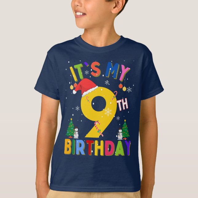 Camiseta Es mi cumpleaños número 9 Navidad 9 Cumpleaños Nav (Anverso)