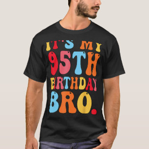 Camiseta Es mi hermano de cumpleaños número 95 hombres de 9