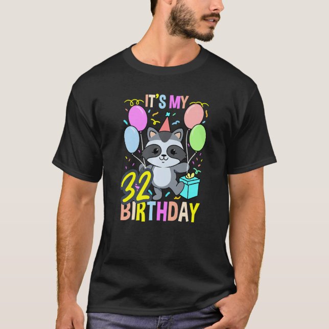 Camiseta Es mi mapache de cumpleaños número 32 (Anverso)