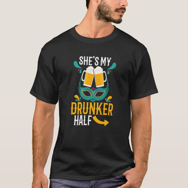 Camiseta Es mi séquito borracho que bebe alcohol (Anverso)