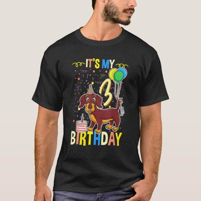 Camiseta Es mi tercer cumpleaños, Dachshund (Anverso)