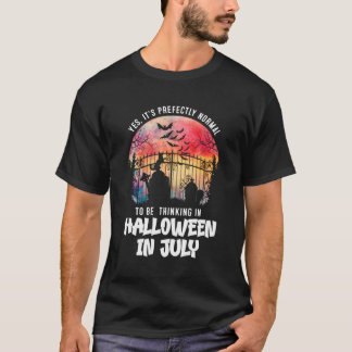 Camiseta Es Normal Pensar En Halloween En Julio