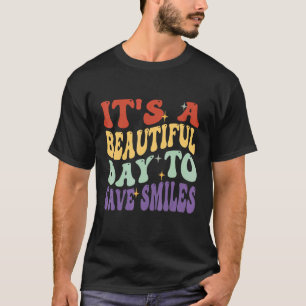 Camiseta Es un bello día para salvar las sonrisas de la hig