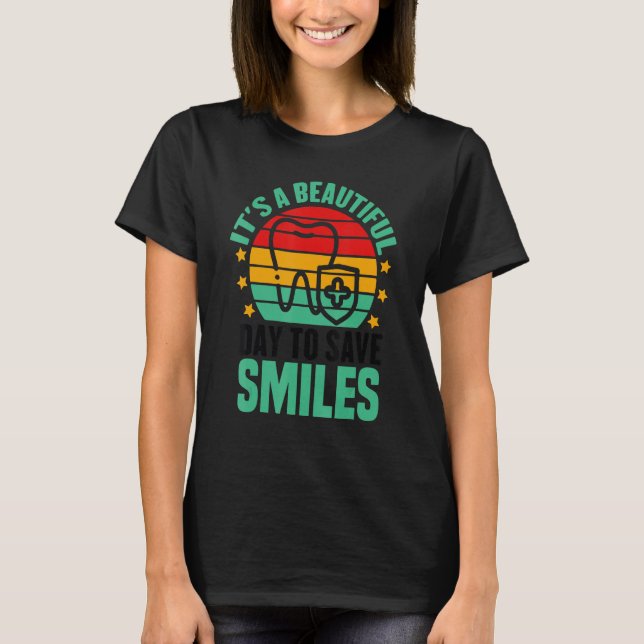 Camiseta Es un bello día para salvar las sonrisas del retro (Anverso)