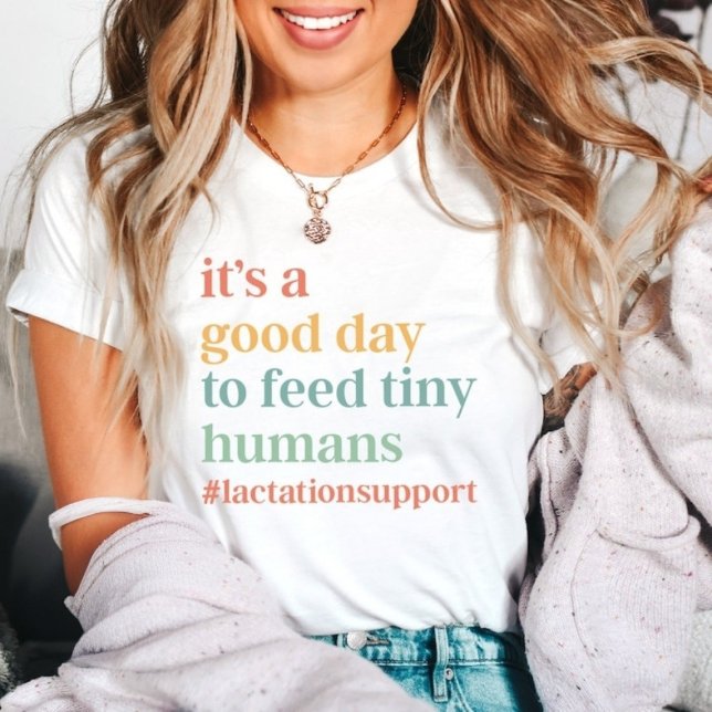 Camiseta Es un buen día para alimentar a los humanos pequeñ (Subido por el creador)
