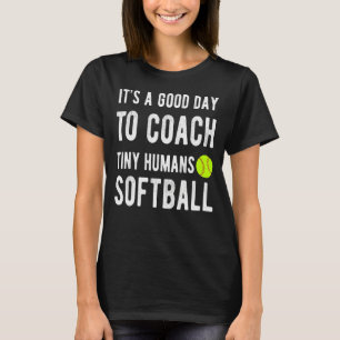 Camiseta Es un buen día para entrenar a niños de softbol hu