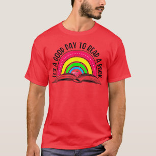 Camiseta Es un buen día para leer un libro lucioperca B