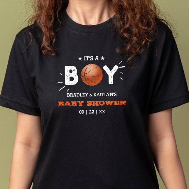 Camiseta ¡Es un chico! Baby Shower con temas de baloncesto (Subido por el creador)
