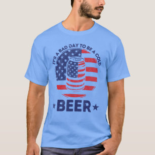Camiseta Es un mal día para ser una libertad bebedora de ce