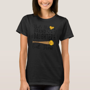 Camiseta Esa es mi nieta ahí fuera, abuela del softbol