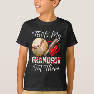 Camiseta Esa es mi nieto ahí fuera, abuela de béisbol.