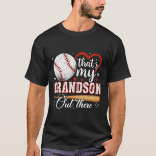 Camiseta Esa es mi nieto ahí fuera, abuela de béisbol.